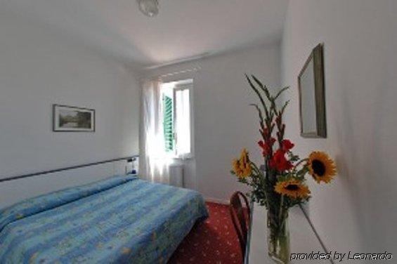 Albergo Moderno Lucca Exterior foto
